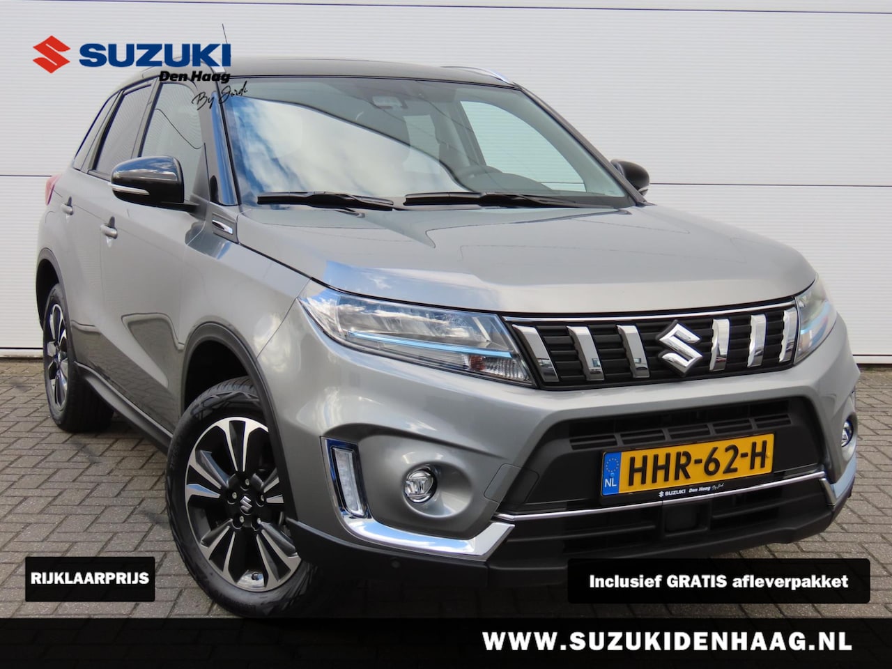 Suzuki Vitara - 1.5 Hybrid Style / Automaat / Panorama / Schuifdak / Leder-Alcantara / Apple carplay / And - AutoWereld.nl