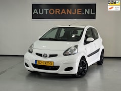 Toyota Aygo - 1.0-12V Comfort Navigator-Airco-Navigatie-NAP