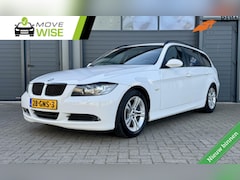 BMW 3-serie Touring - 325i 6 Cil. 210pk High Executive Sport | 6 Cilinder | Automaat | Trekhaak Wegklp. | NL Aut