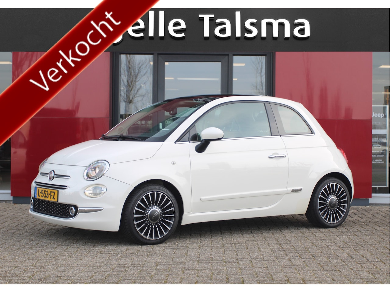 Fiat 500 - 1.2 Lounge | Climate control | Trekhaak | Leren bekleding | Parkeersensoren - AutoWereld.nl