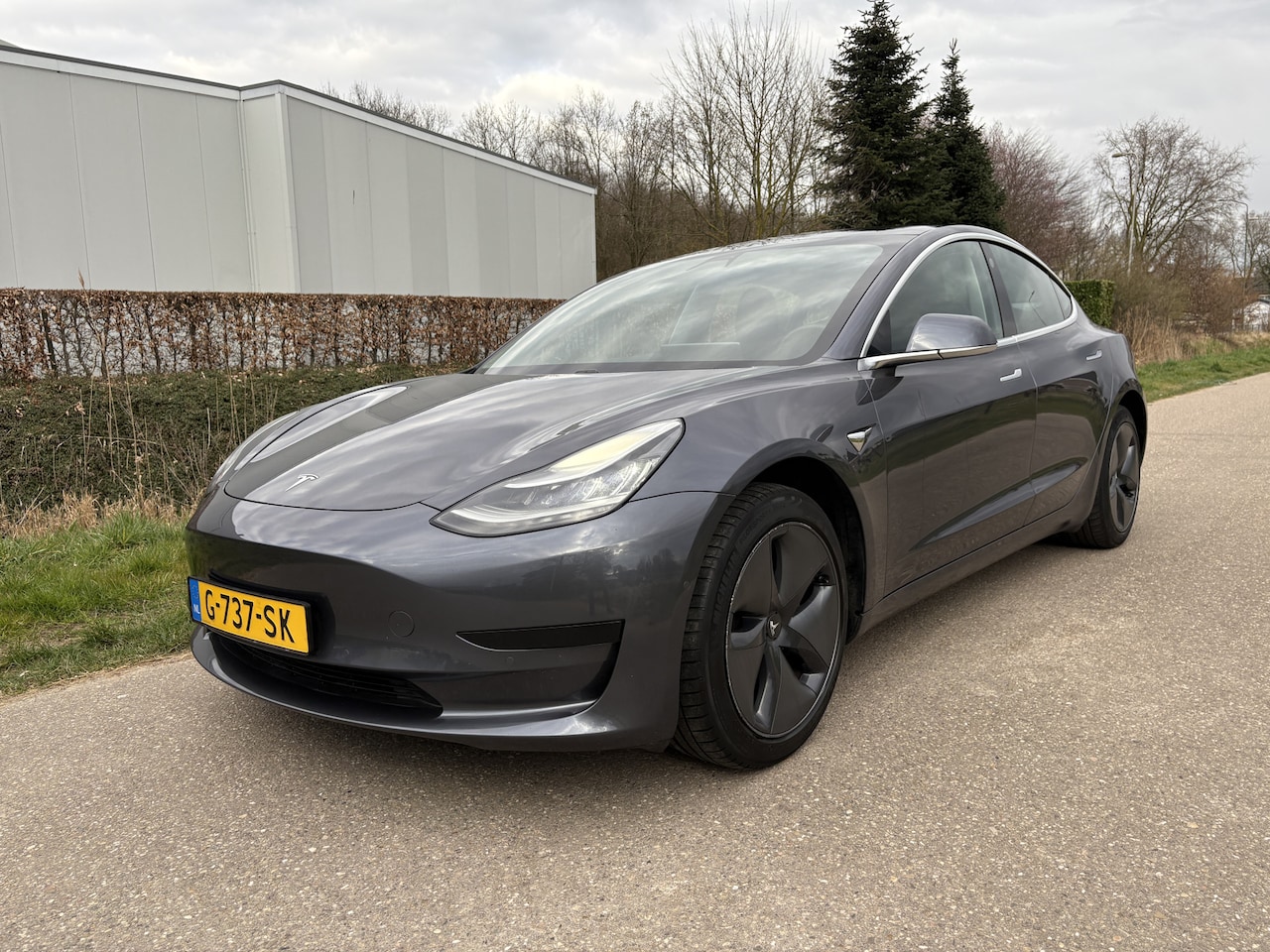 Tesla Model 3 - Standard RWD Plus 60 kWh / LEER / PANORAMADAK / AUTOPILOT / 131DKM! NAP! / INCL BTW - AutoWereld.nl