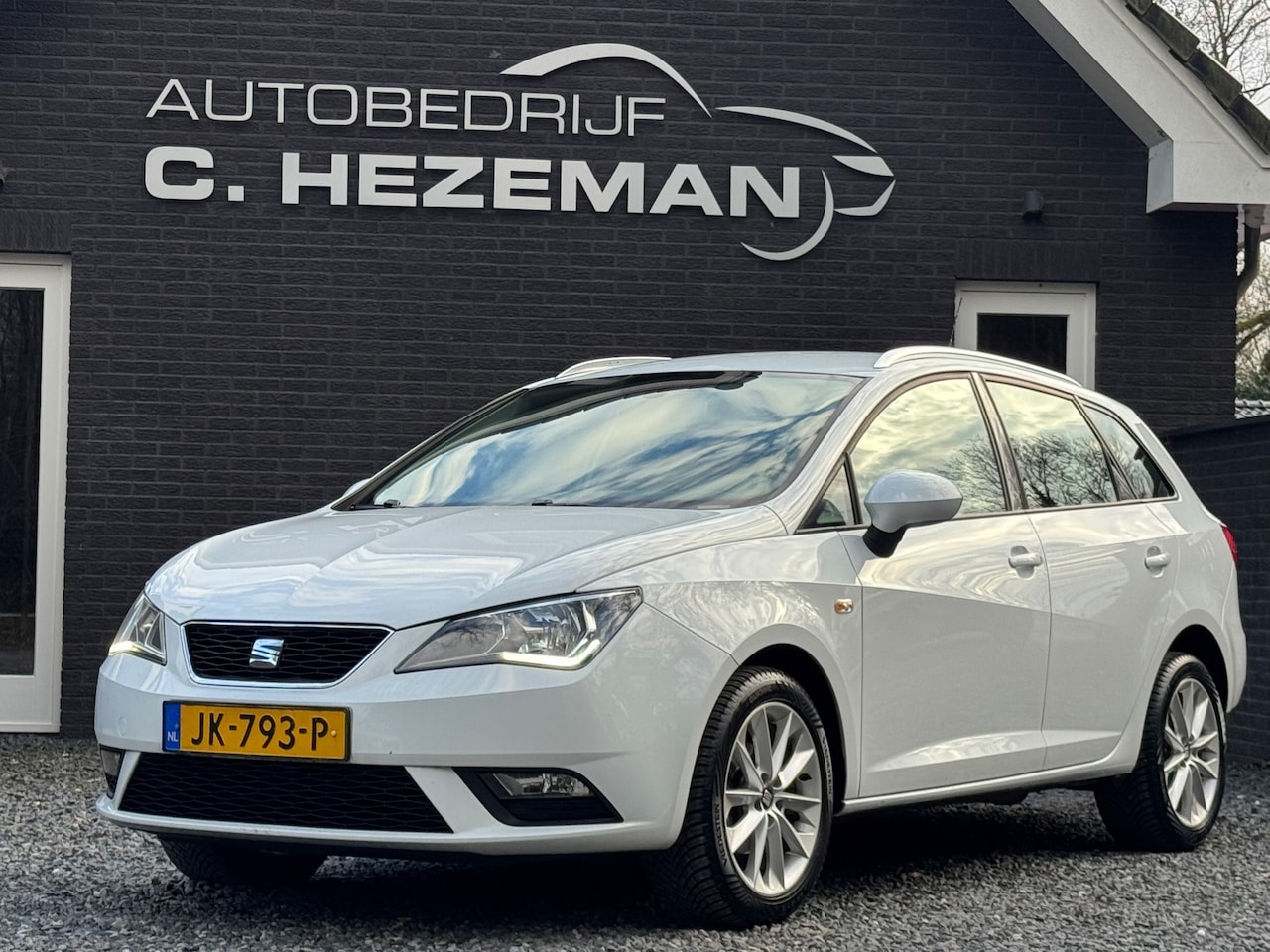 Seat Ibiza ST - 1.0 EcoTSI Style Connect Navigatie Cruise Control Climate MF Stuurwiel USB AUX - AutoWereld.nl