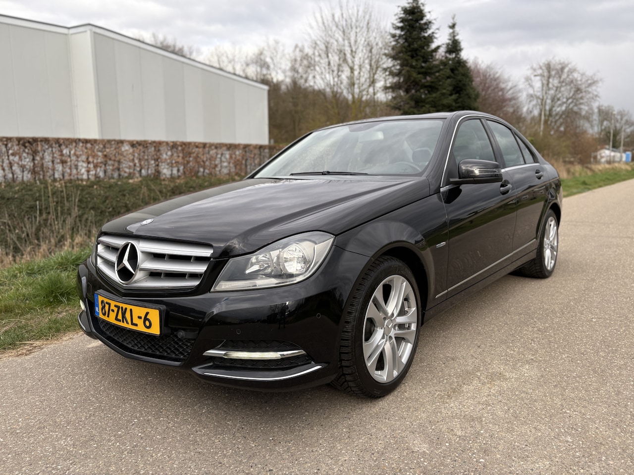 Mercedes-Benz C-klasse - 200 Business Class 125! Avantgarde / AUTOMAAT / NAVI - AutoWereld.nl