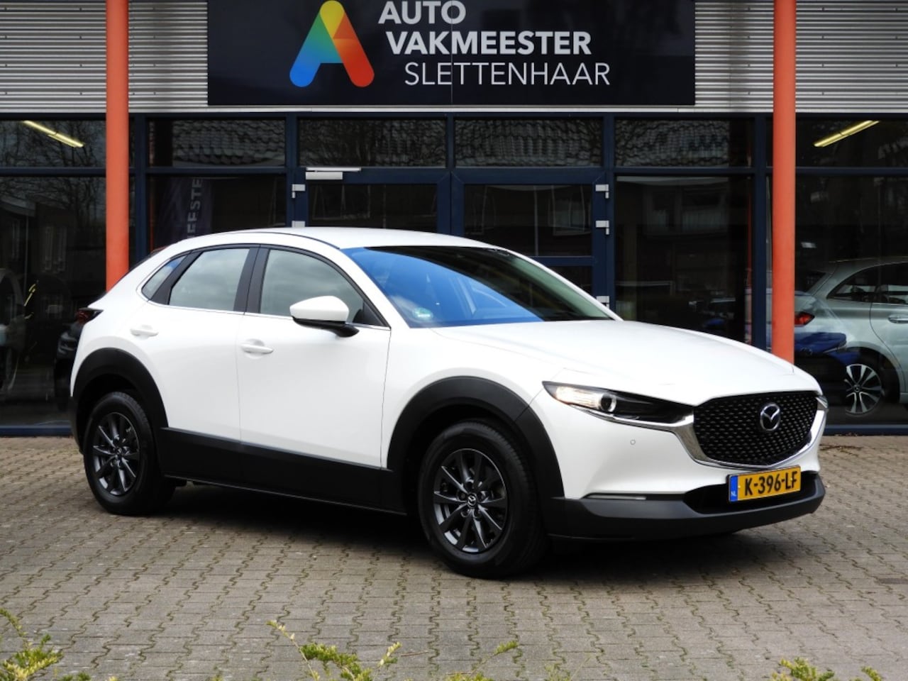 Mazda CX-30 - 2.0 E-SKYACTIV-G HYBRID COMFORT TREKH/CARPLAY/PARELMOER - AutoWereld.nl