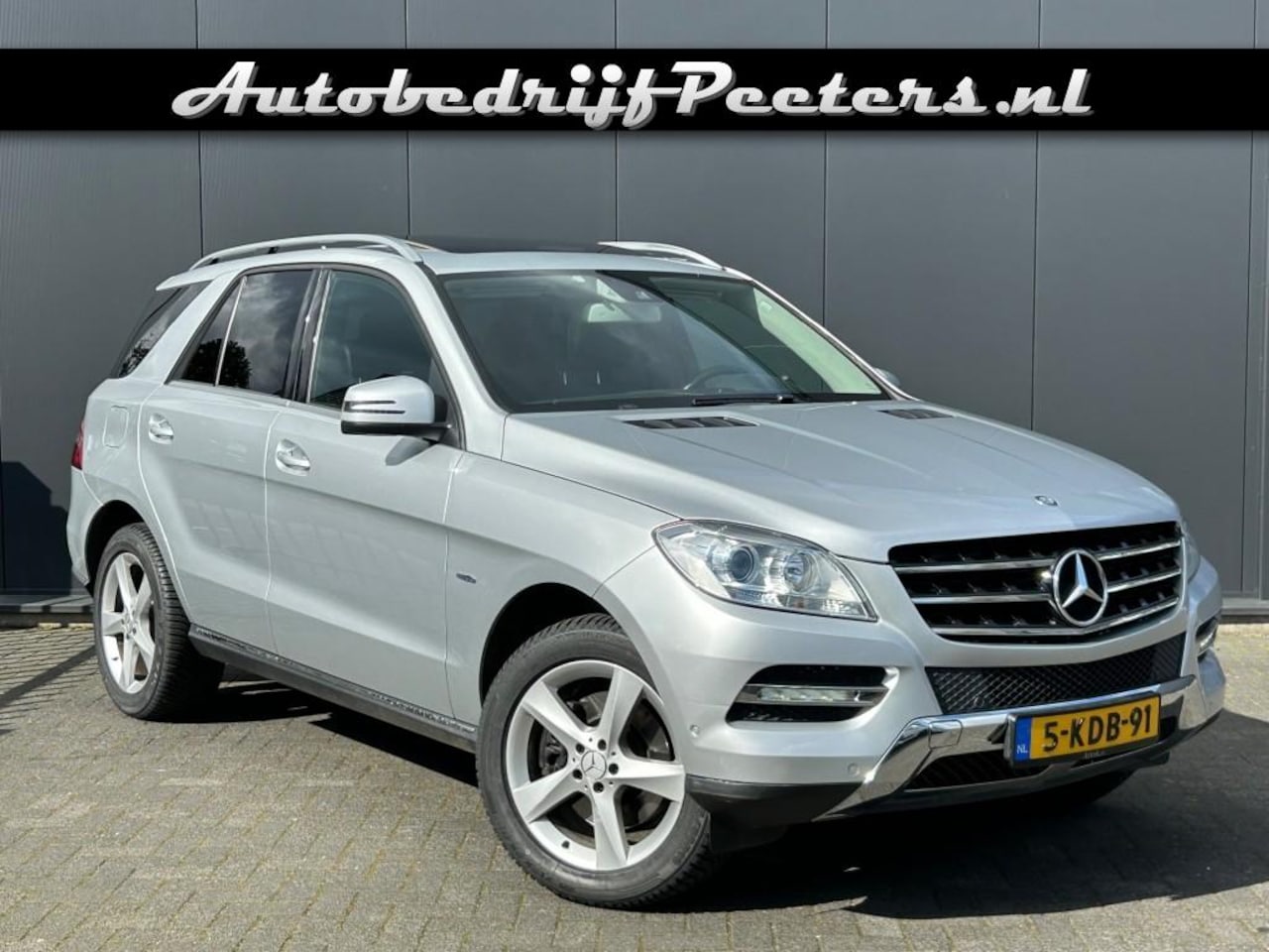 Mercedes-Benz M-klasse - ML 350 Aut7 S.dak Leder Comand Camera Memory E.Trekhaak - AutoWereld.nl