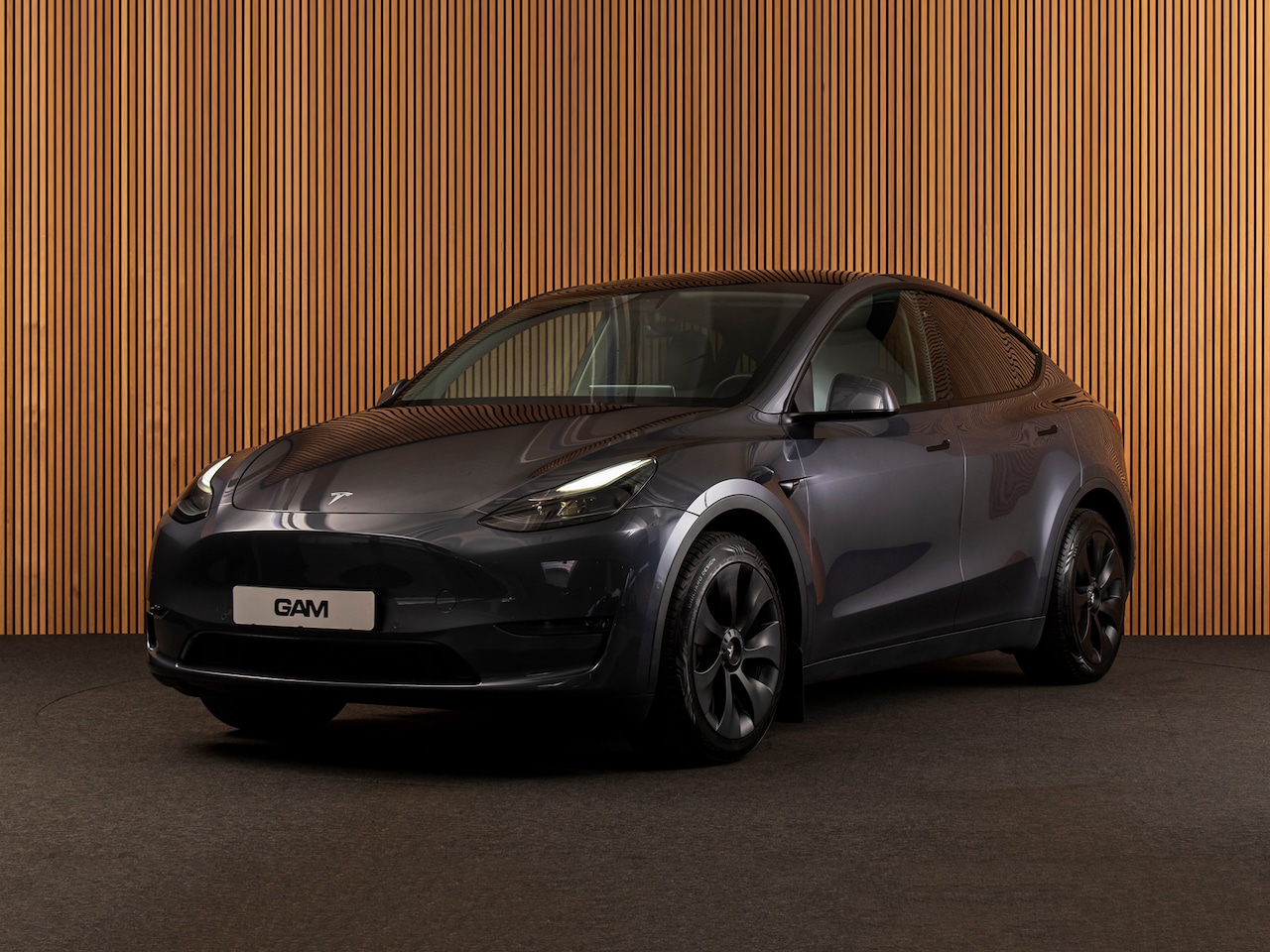 Tesla Model Y - Long Range AWD 75 kWh Long Range AWD 75 kWh - AutoWereld.nl