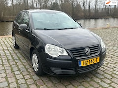 Volkswagen Polo - 1.2-12V Trendline airco elektrische ramen cv op afs