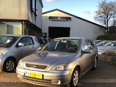 Opel Astra - 1.6 Njoy Automaat Goed onderhouden en nette auto. Airco, Electr pakket enz enz. Nieuwe Apk