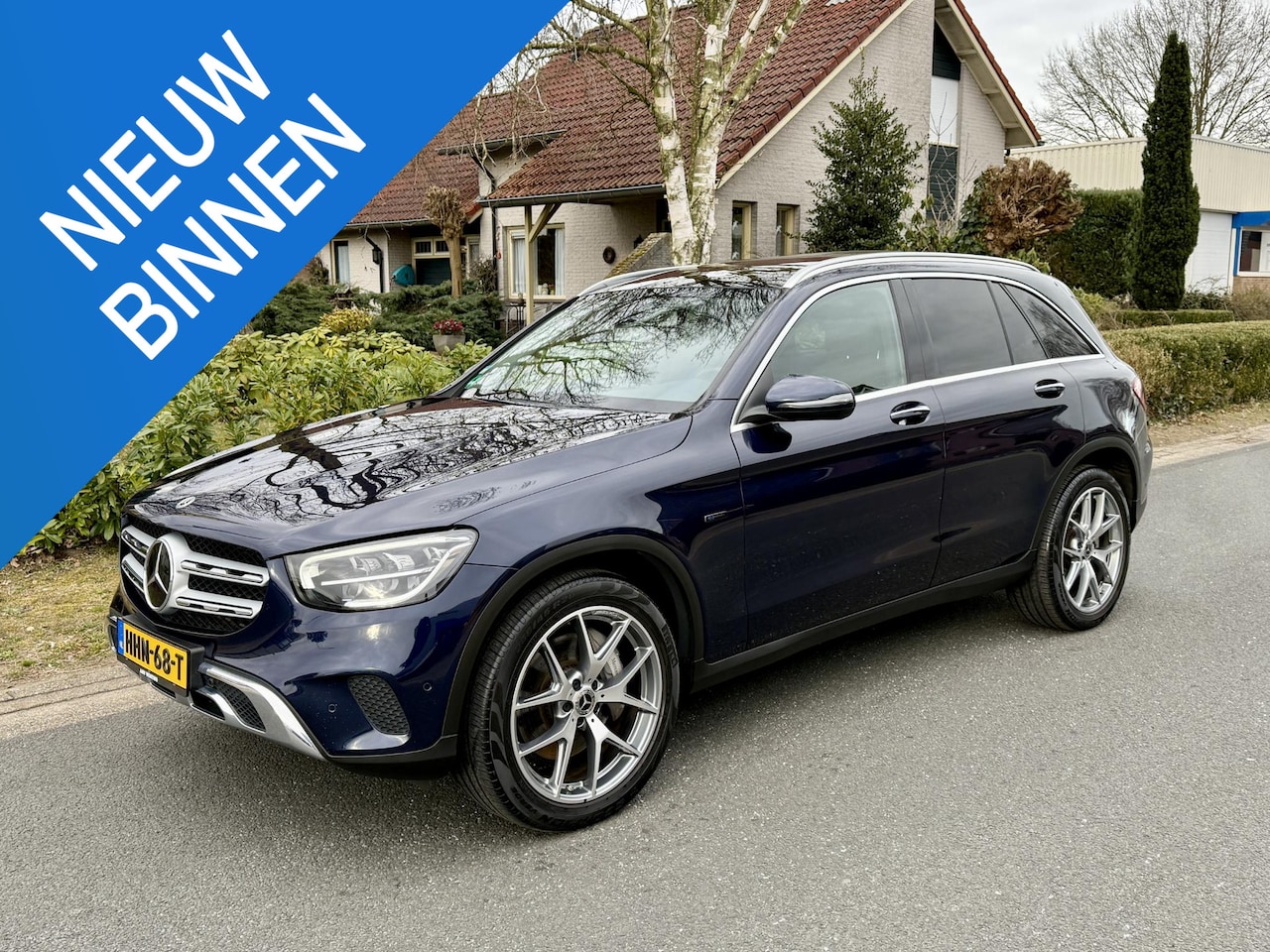 Mercedes-Benz GLC-klasse - 300e 4MATIC Premium Plus 320PK Pano•Luchtvering - AutoWereld.nl