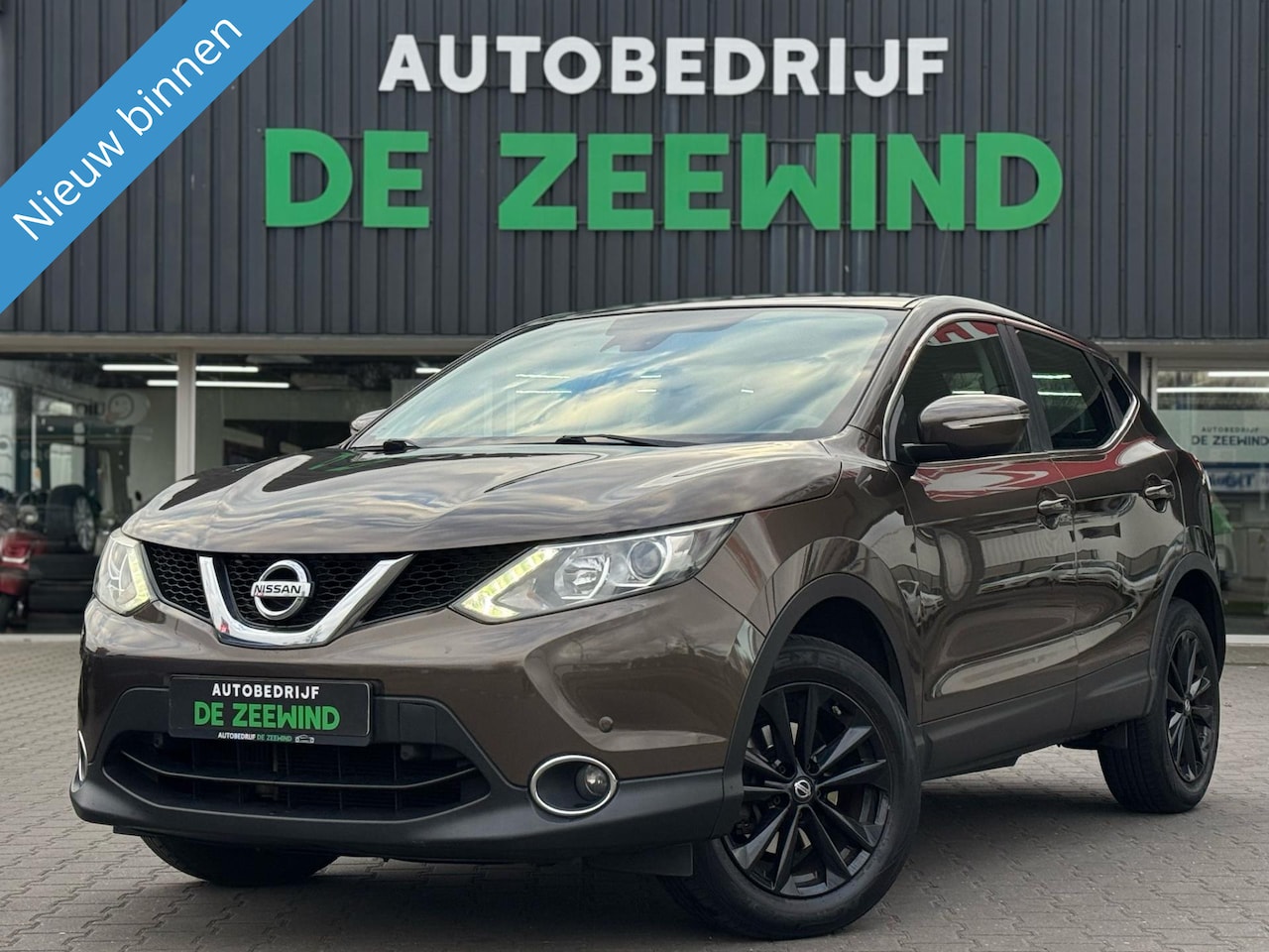 Nissan Qashqai - 1.2 Acenta|Navi|Camera|RIjklaar - AutoWereld.nl