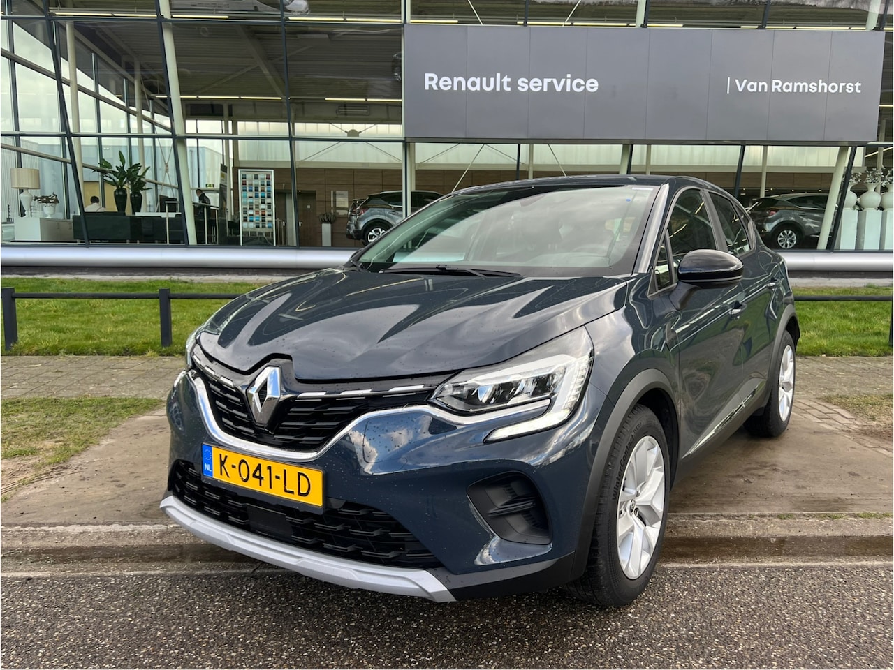 Renault Captur - 1.0 TCe 90 Zen / Dealer onderhouden / Trekhaak / Cruise / Airco / Applecarplay - Androidau - AutoWereld.nl