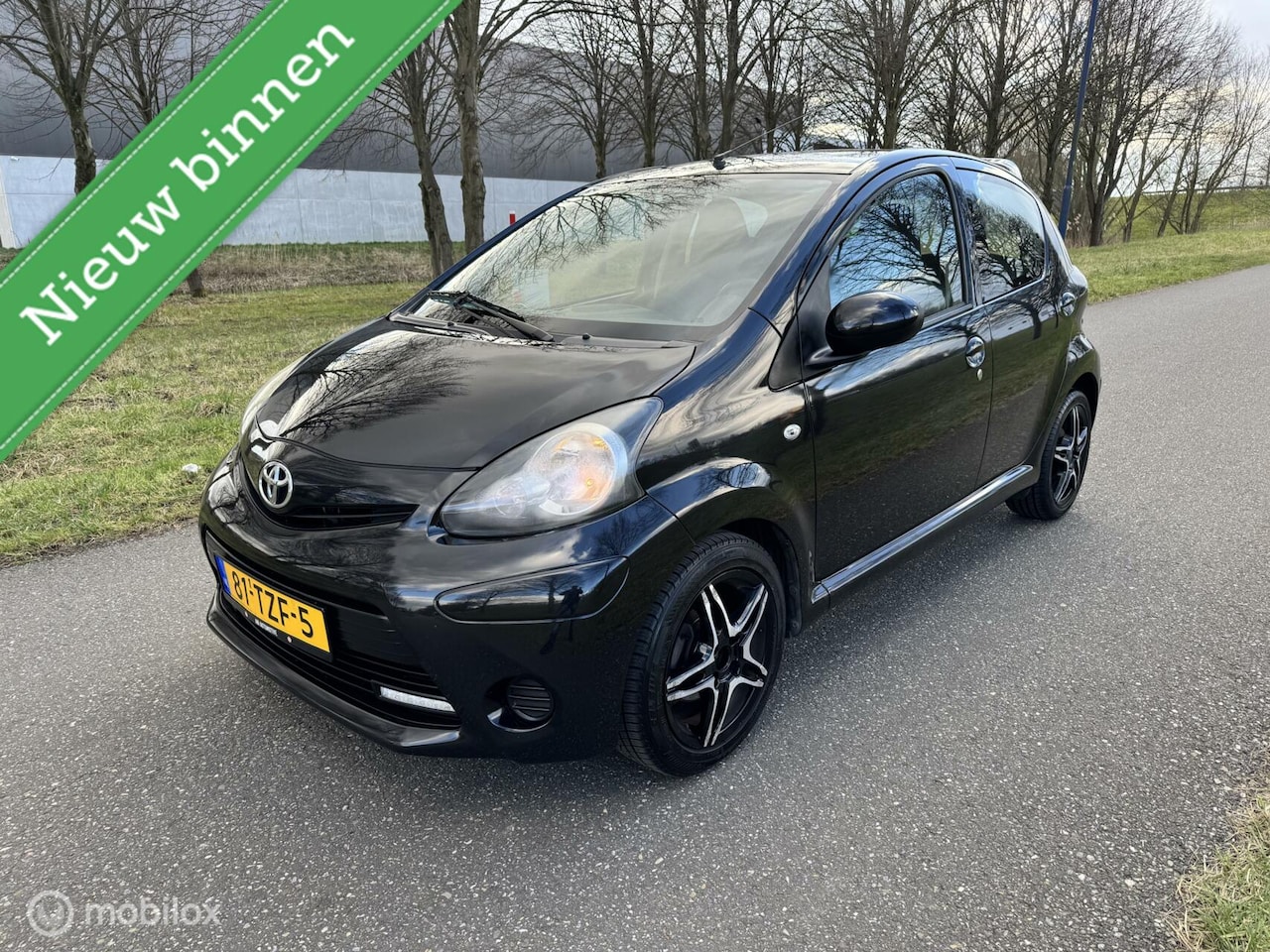 Toyota Aygo - 1.0 VVT-i Aspiration*AUTOMAAT*NAP*AIRCO*ELEK. RAMEN - AutoWereld.nl