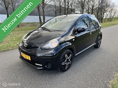 Toyota Aygo - 1.0 VVT-i Aspiration*AUTOMAAT*NAP*AIRCO*ELEK. RAMEN