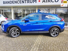 Mitsubishi Eclipse Cross - 2.4 PHEV Executive 13.500 km