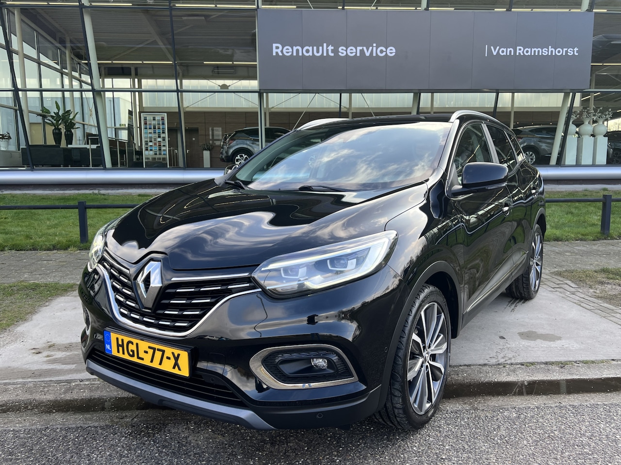 Renault Kadjar - 1.3 TCe Intens / Automaat / 160PK / Panoramadak / Cruise / Camera / Applecarplay - Android - AutoWereld.nl