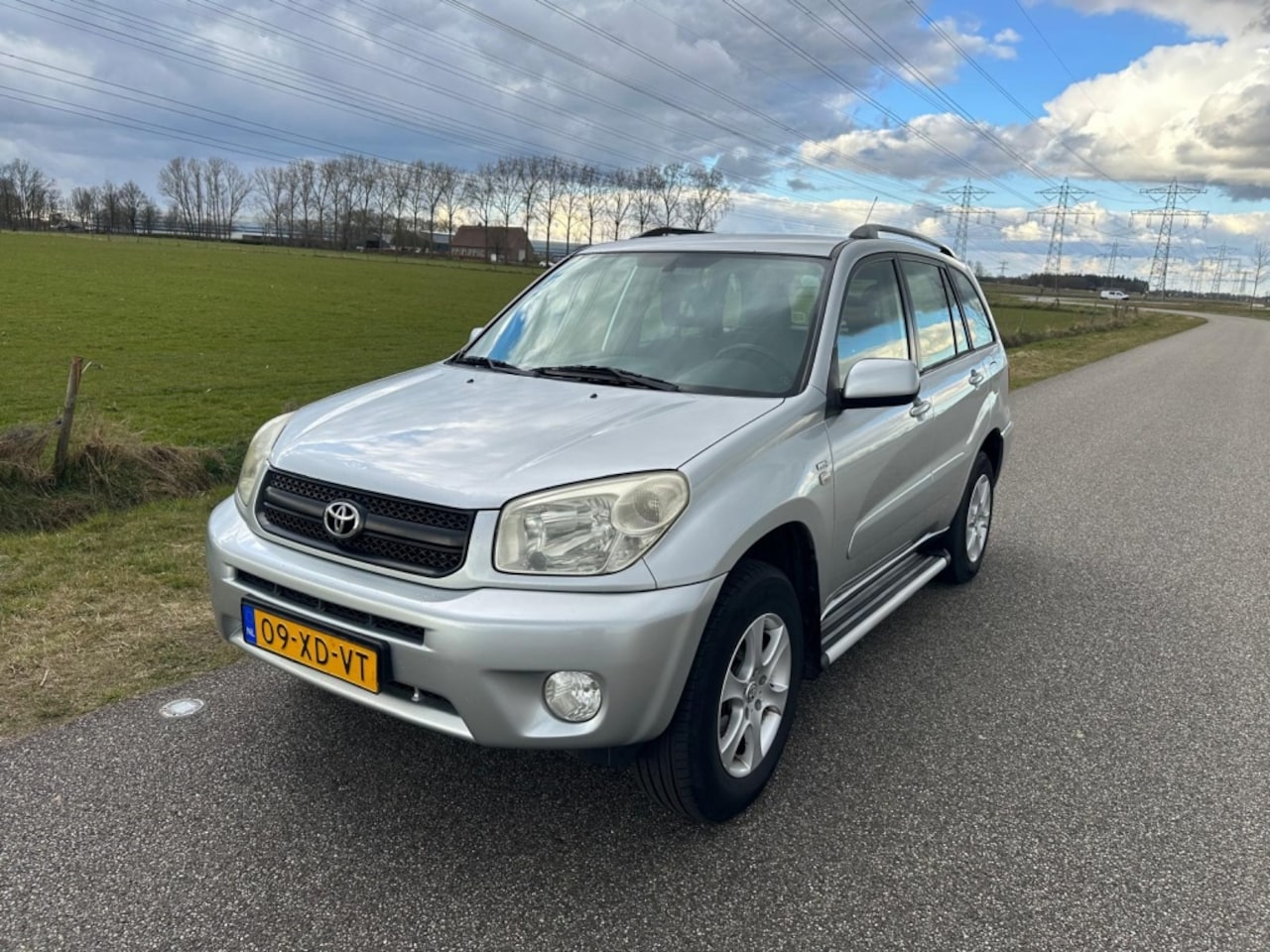 Toyota RAV4 - 2.0-16V VVT-i Luna 4WD | TREKHAAK | AIRCO ! - AutoWereld.nl