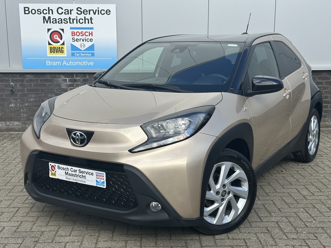 Toyota Aygo X - 1.0 VVT-i S-CVT PULSE | LIMITED | ENVY | Carplay | ACC | DAB | Adaptive Cruise Control | B - AutoWereld.nl