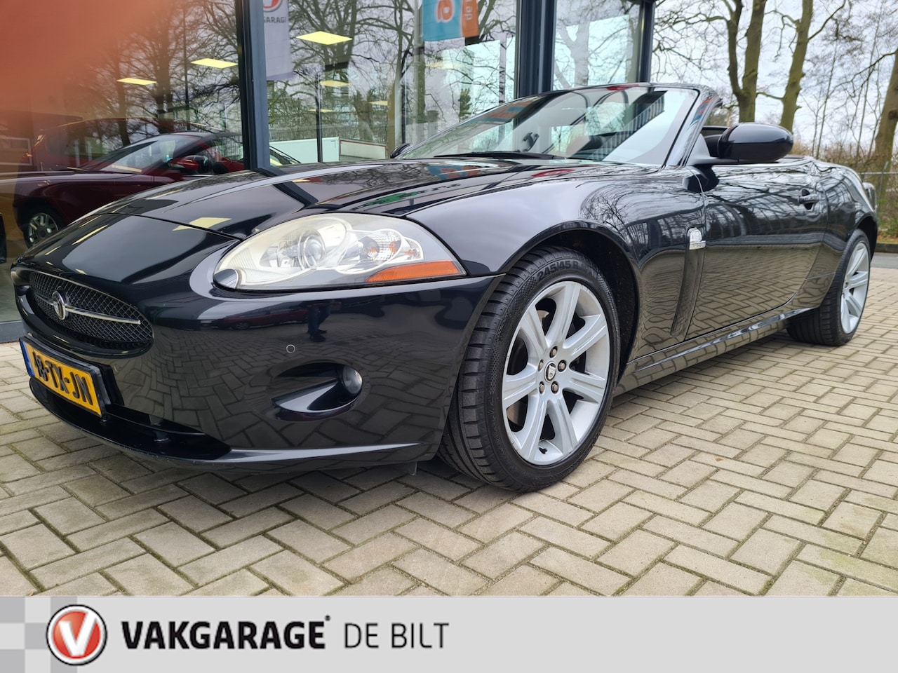 Jaguar XK - 4.2 V8 Convertible 4.2 V8 Convertible - AutoWereld.nl