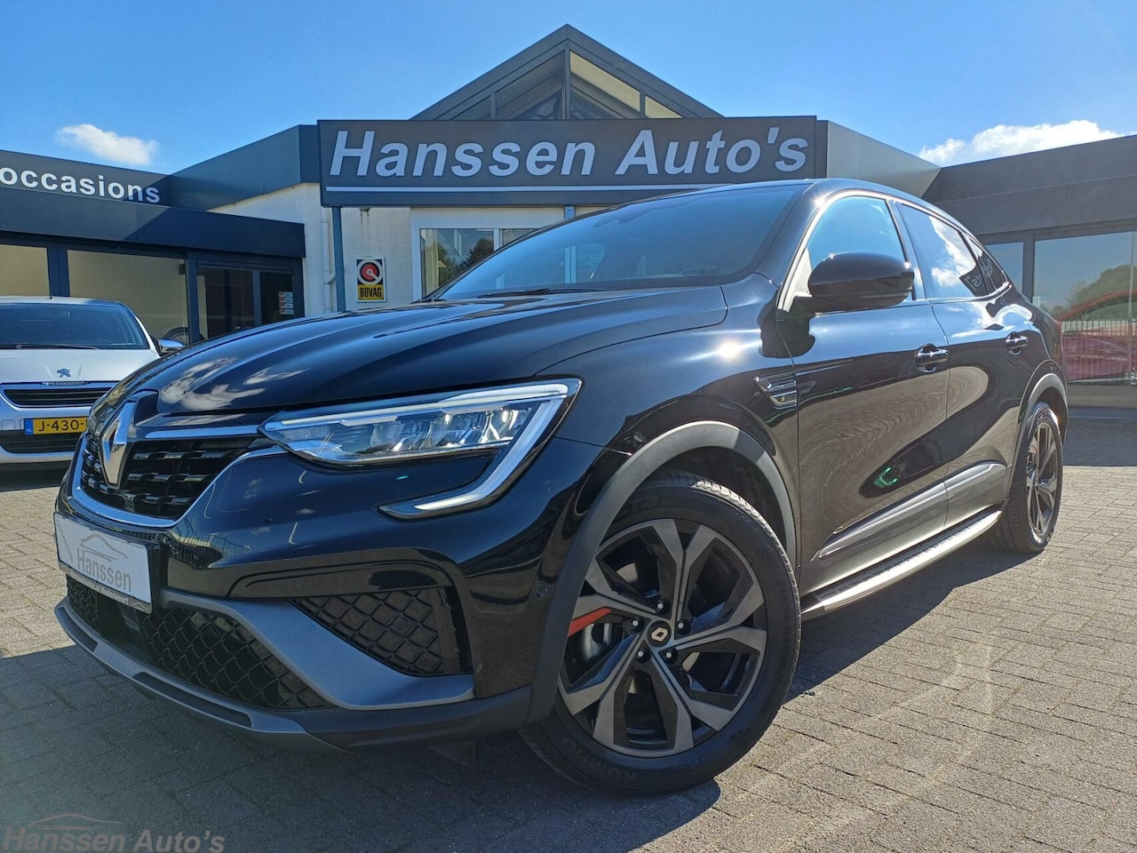 Renault Arkana - 1.6 E-Tech hybrid 145 RS-Line Panorama - AutoWereld.nl