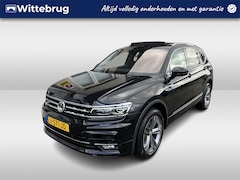 Volkswagen Tiguan Allspace - 1.5 TSI DSG R-Line 7p. / 7 PERSOONS/ AUTOMAAT/ PANO/ 19" LMV/ KEYLESS/ ADAPT. CRUISE/ NAVI