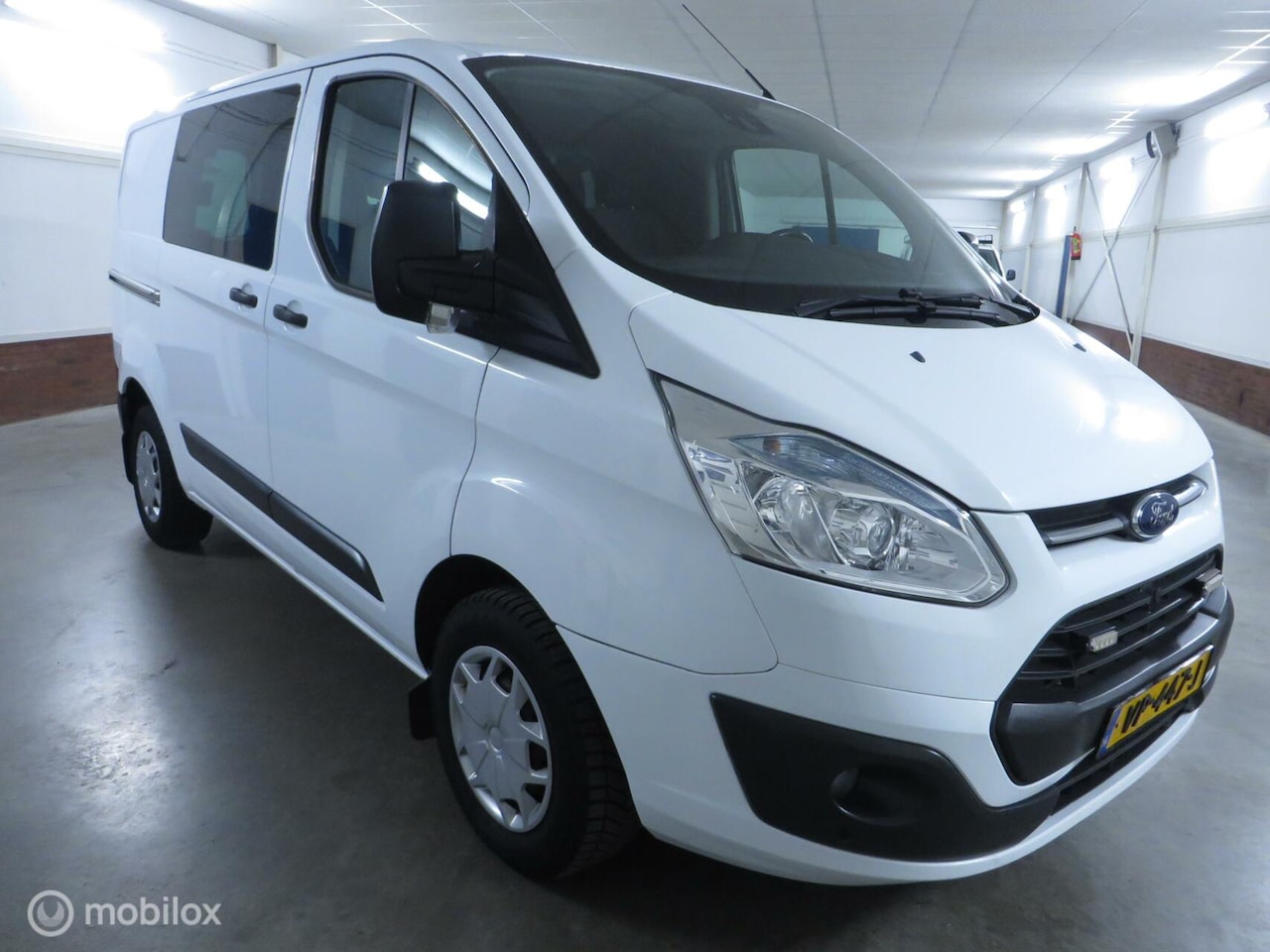 Ford Transit Custom - 270 2.2 TDCI L1H1 Trend kasteninrichting - AutoWereld.nl