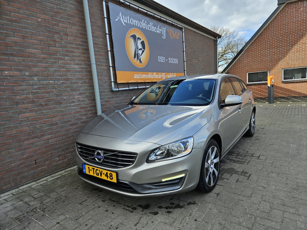 Volvo V60 - 2.0 D4 Kinetic 2.0 D4 Kinetic - AutoWereld.nl