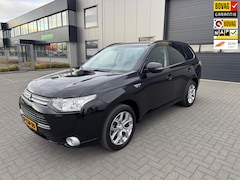 Mitsubishi Outlander - 2.0 PHEV Instyle