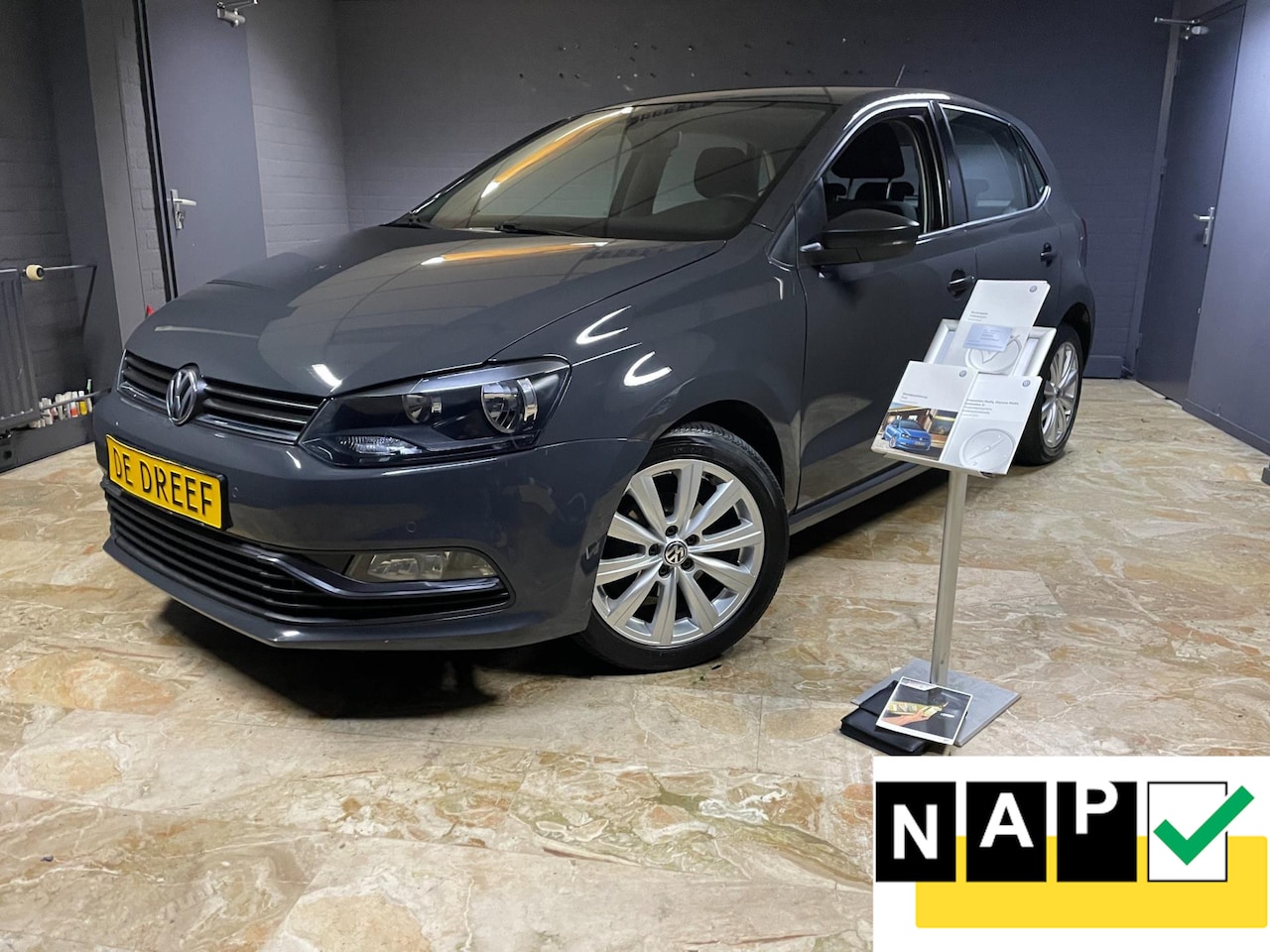 Volkswagen Polo - 1.2 TSI Comfortline Connected Series 1.2 TSI Comfortline Connected Series - AutoWereld.nl