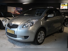 Toyota Yaris - 1.0 VVTi Sol / nieuwe apk / nap / airco /