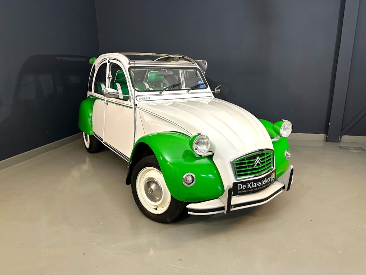 Citroën 2 CV - 6 CLUB S6 - AutoWereld.nl