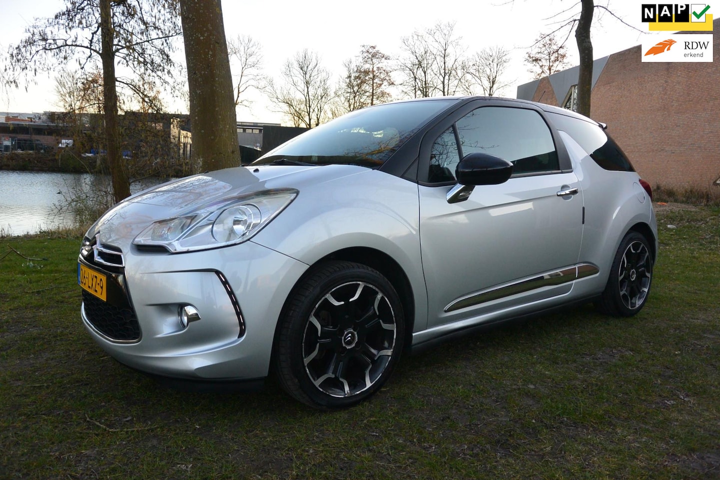 Citroën DS3 - 1.6 Sport Chic*airco*cruise*1ste eigenaar*6bak - AutoWereld.nl