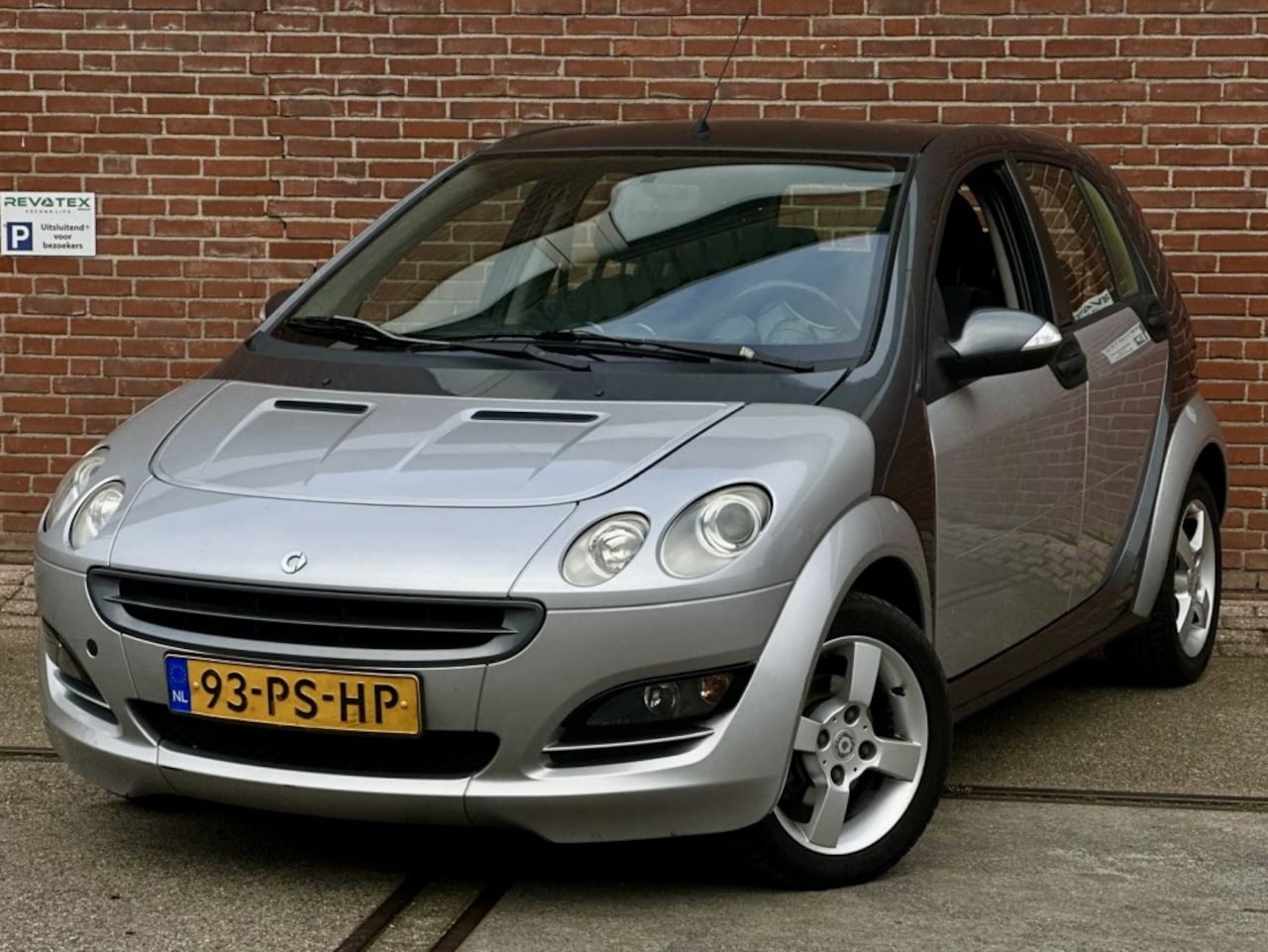 Smart Forfour - 1.1 blackbasic 1.1 blackbasic - AutoWereld.nl