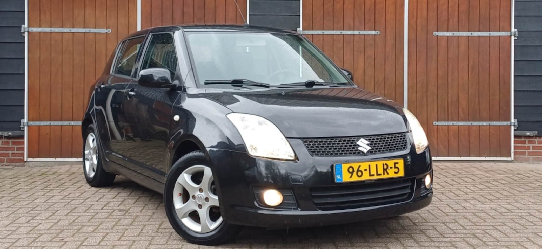 Suzuki Swift - 1.3, Mooie auto, 5 deurs, Airco, Onderhoudshistorie - AutoWereld.nl