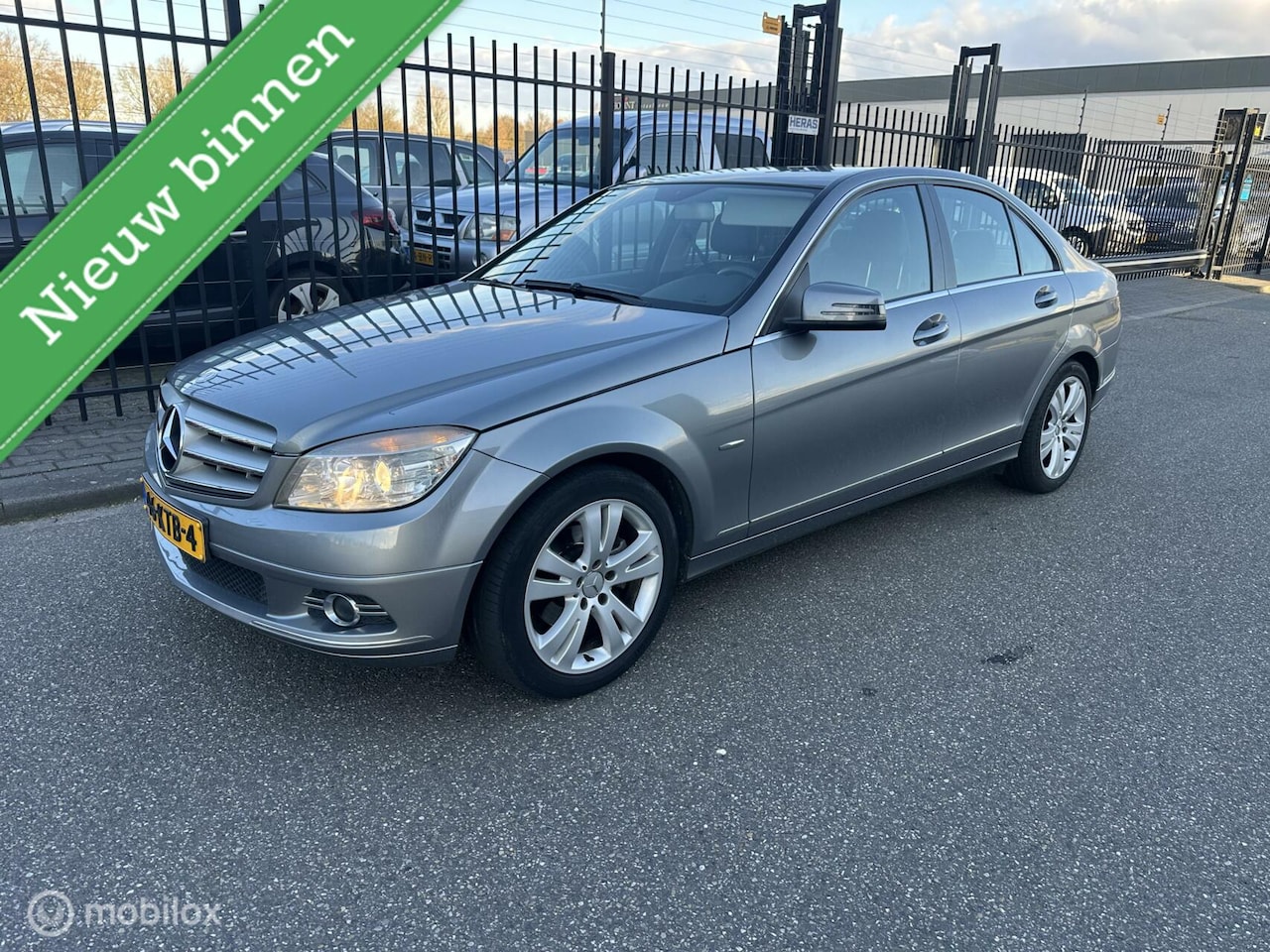 Mercedes-Benz C-klasse - 180 K automaat - AutoWereld.nl