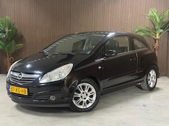 Opel Corsa - 1.4-16V Cosmo