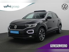 Volkswagen T-Roc - 1.5 TSI 150 pk DSG Sport Business R / R-Line | Panoramadak | Trekhaak | Achteruitrijcamera