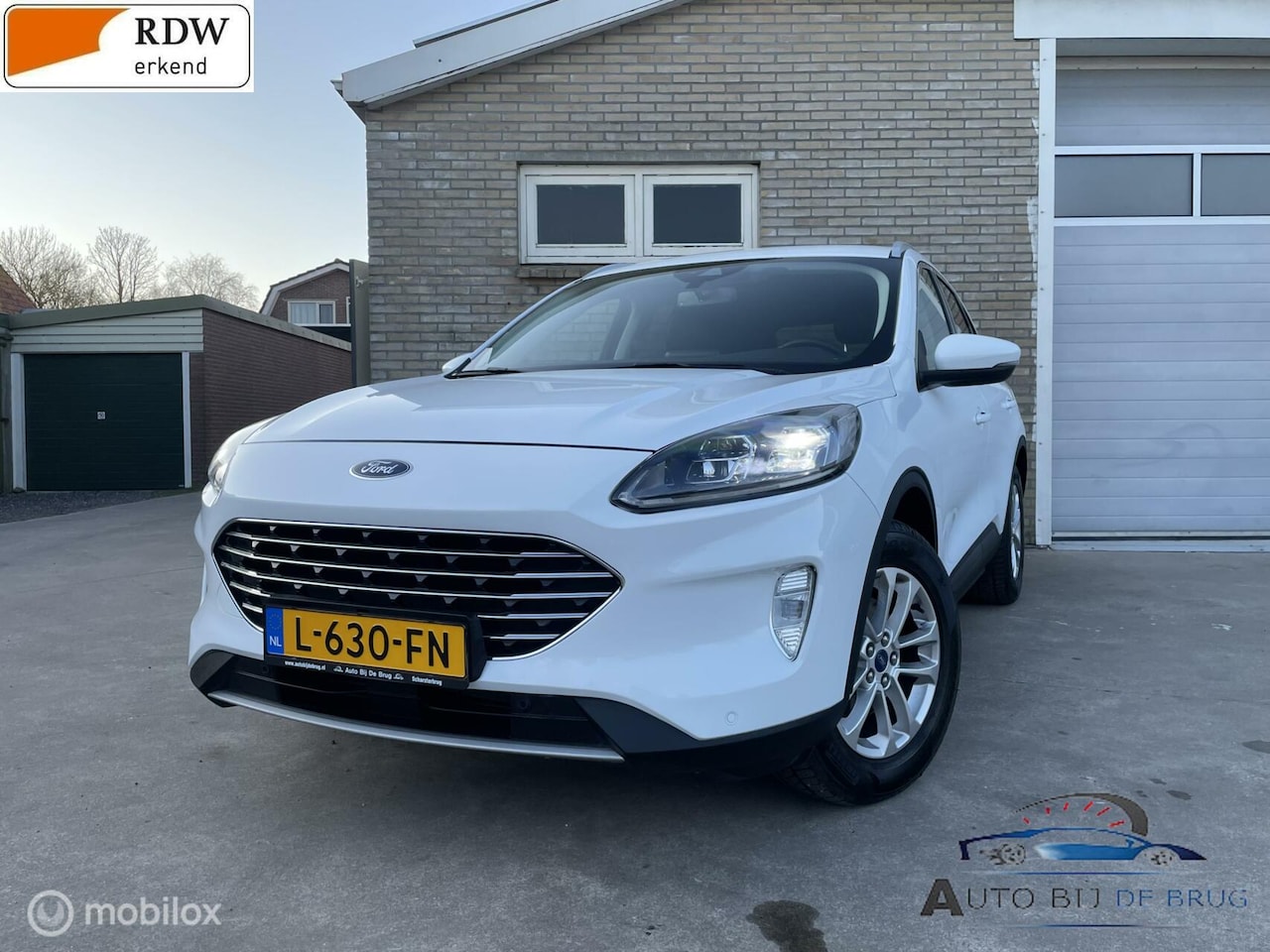 Ford Kuga - 1.5 EcoBoost Titanium X 150PK Nap navi trekhaak - AutoWereld.nl