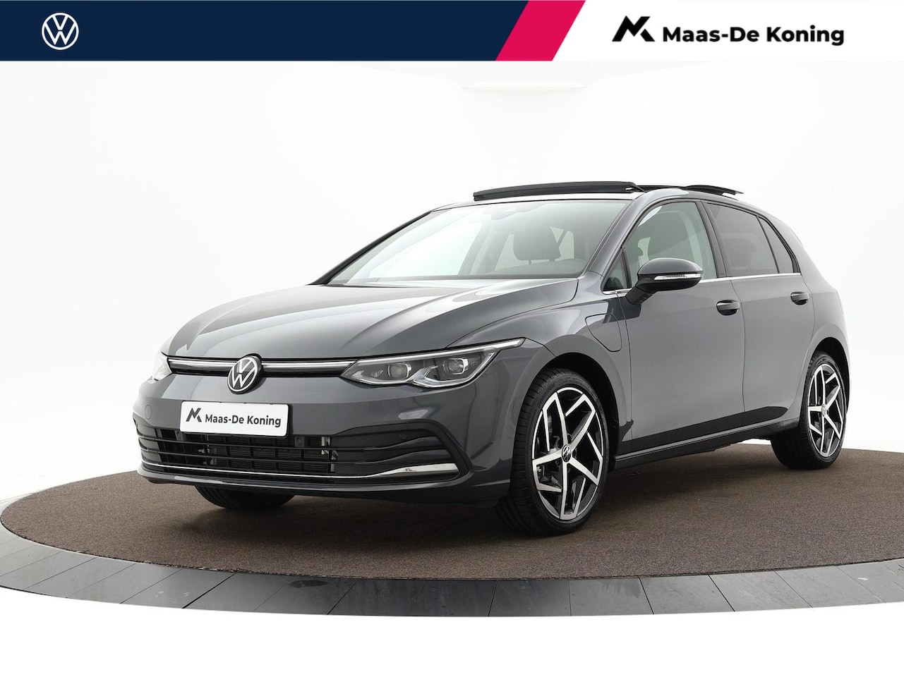 Volkswagen Golf - 1.4 204pk DSG eHybrid Style · Panoramadak · Camera · Navi · App-Connect · P-Sensoren · 18' - AutoWereld.nl