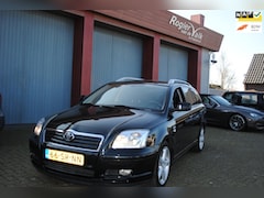 Toyota Avensis Wagon - 2.2 D-4D Linea Luna