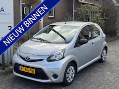 Toyota Aygo - 1.0 VVT-i Now