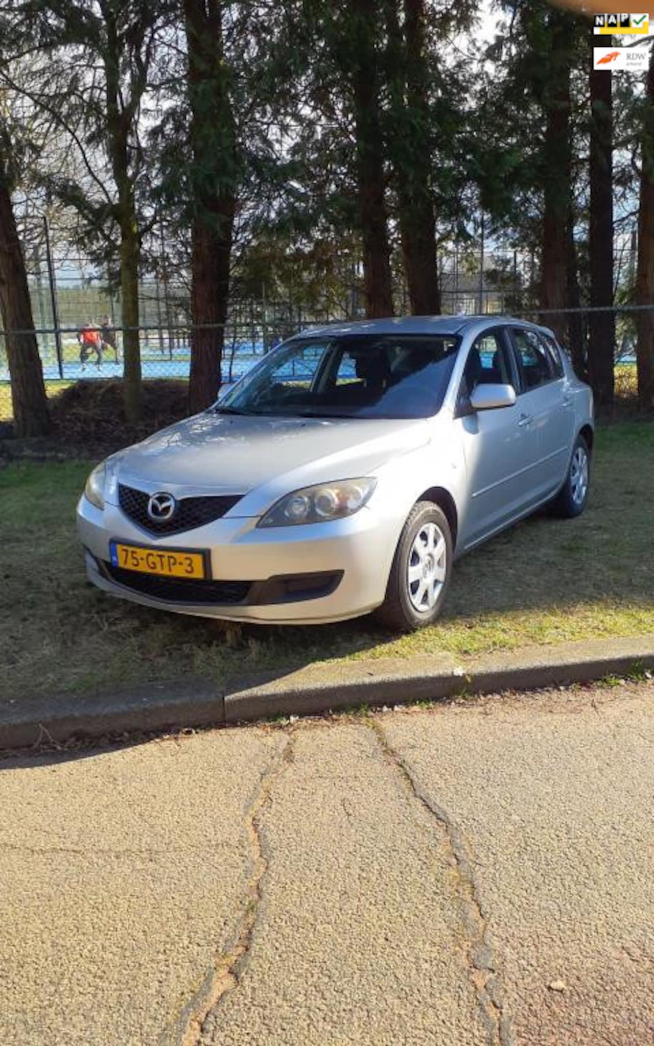 Mazda 3 - 1.6 S-VT Touring Airco , Apk, Cruise controle - AutoWereld.nl