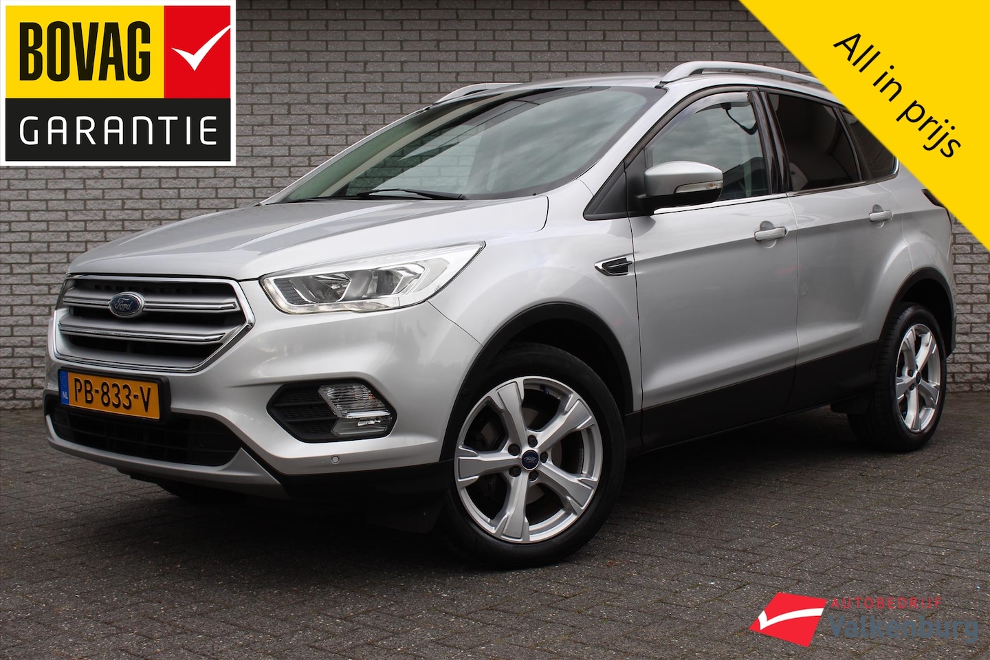 Ford Kuga - 1.5 EcoBoost 120pk 2WD Titanium | Trekhaak | Camera | Carplay | Cruise | PDC | NAVI | Clim - AutoWereld.nl