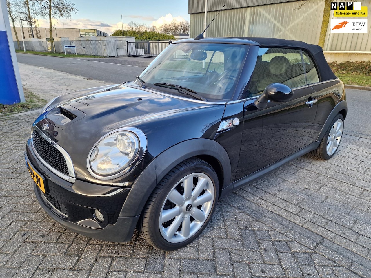 MINI Cabrio - 1.6 Cooper S Chili Mini 1.6 Cooper S Chili, TURBO DEFECT, Inruil mogelijk. - AutoWereld.nl