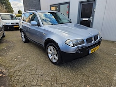 BMW X3 - 3.0i Executive AUT Clima.Leder.Cruise.PDC