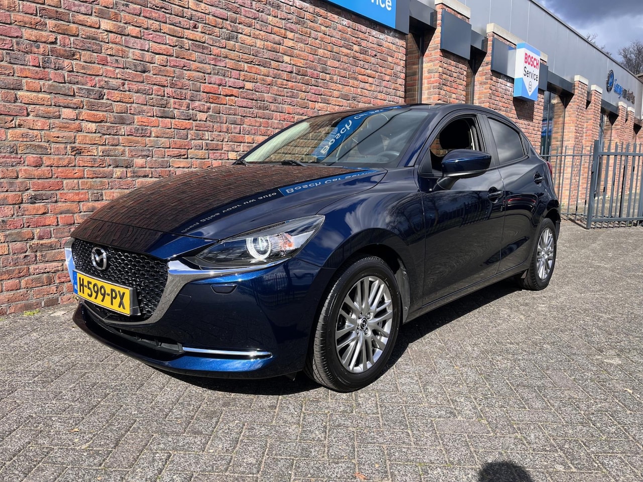 Mazda 2 - 1.5 Skyactiv-G Luxury Carplay PDC - AutoWereld.nl