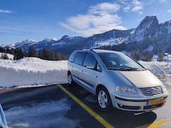 Volkswagen Sharan - 1.8 Turbo Comfortline NLAuto 150pk NAP CruisControl CarPlay+Camera 7p APK11-2025 CH-Vignet Trekhaak