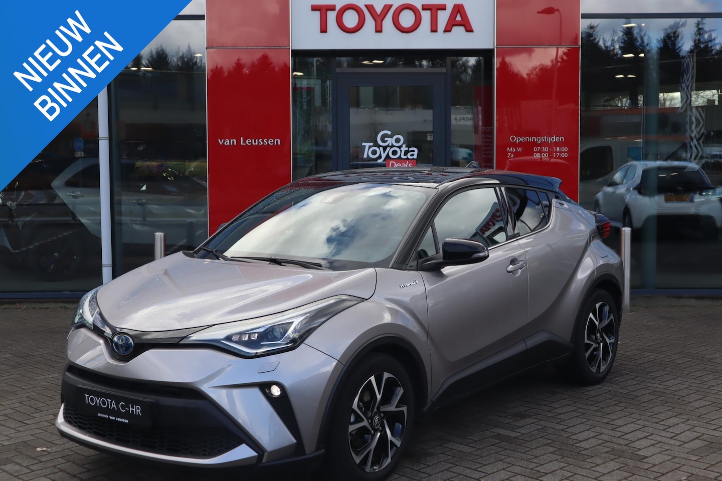 Toyota C-HR - 1.8 HYBRID STYLE BI-TONE LED-PAKKET 18"LMV BLISS KEYLESS STOEL/STUURVERW. PARK-SENSOREN PR - AutoWereld.nl