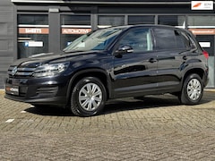 Volkswagen Tiguan - 2.0 TSI Sport&Style 4Motion