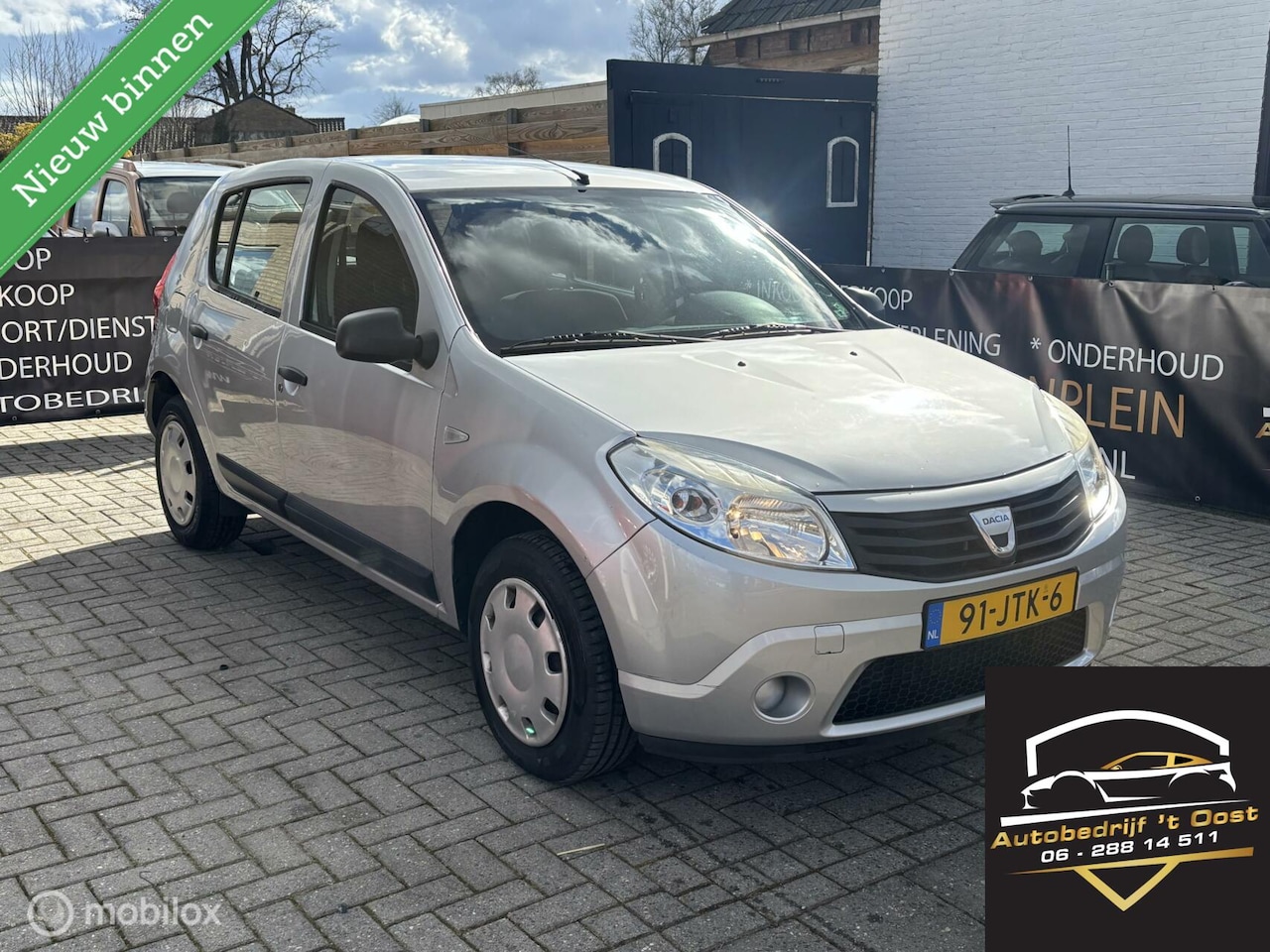 Dacia Sandero - 1.2 Ambiance airco, 5drs nieuwe apk keuring - AutoWereld.nl