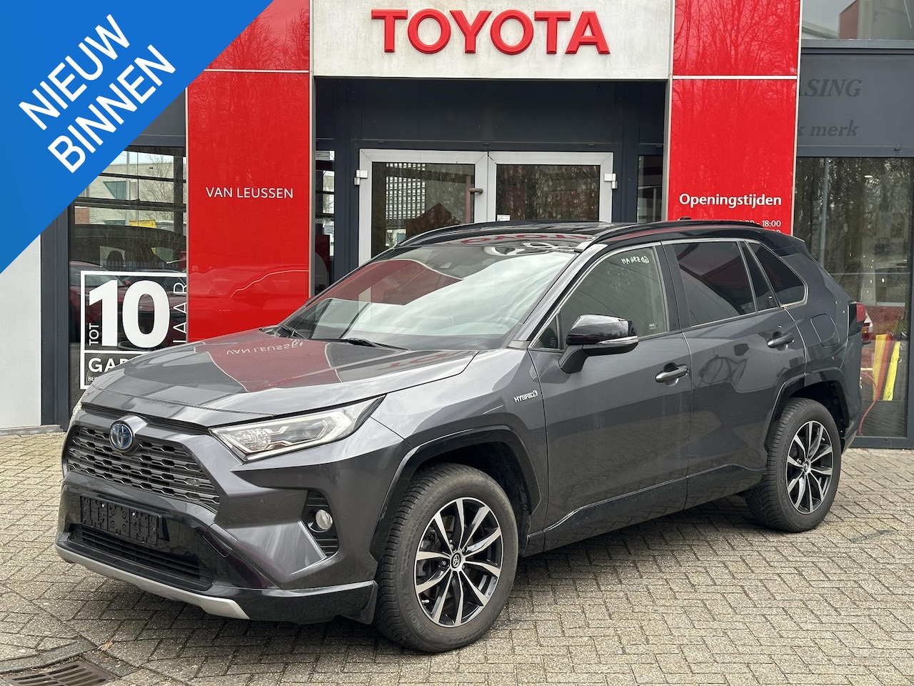 Toyota RAV4 - 2.5 Hybrid AWD Bi-Tone 2.5 Hybrid AWD Bi-Tone - AutoWereld.nl